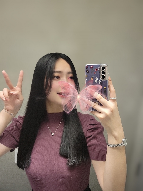 宮下ひかるの写メ