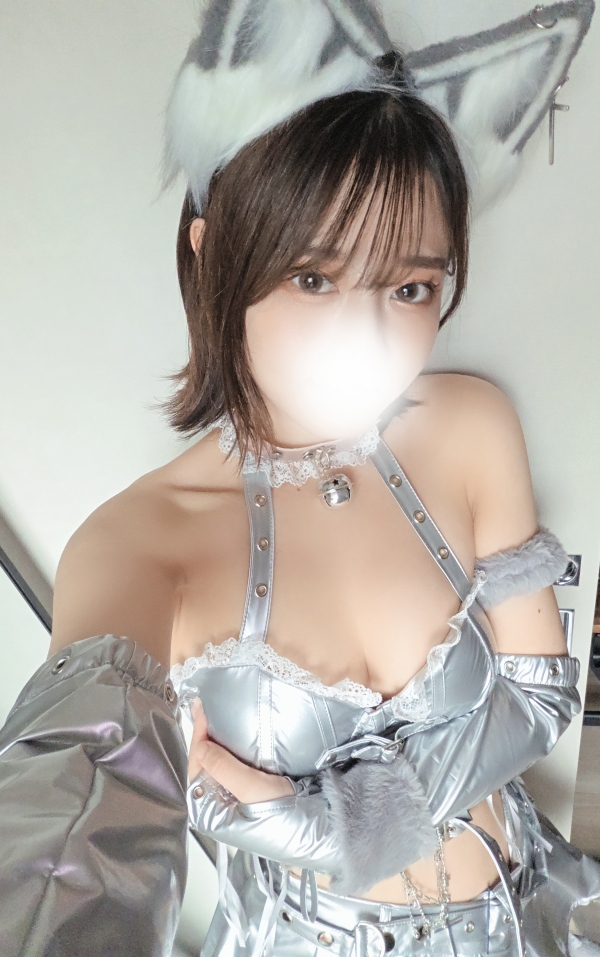 岡野るなの写メ